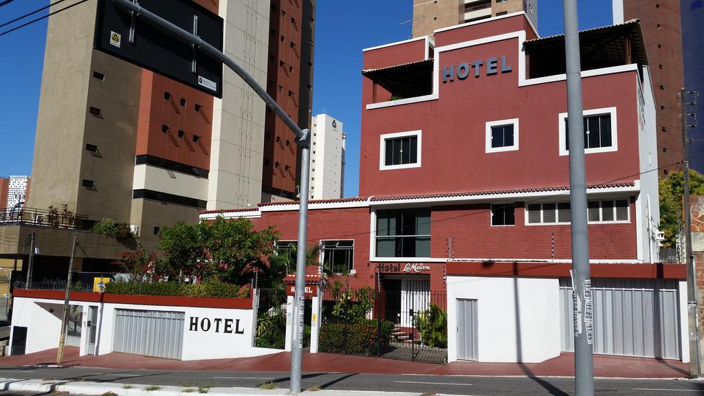 פורטאלזה Hotel La Maison Du Monde מראה חיצוני תמונה